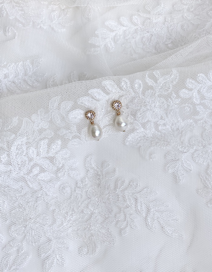 Cubic Zirconia Pearl Drop Bridal Earrings